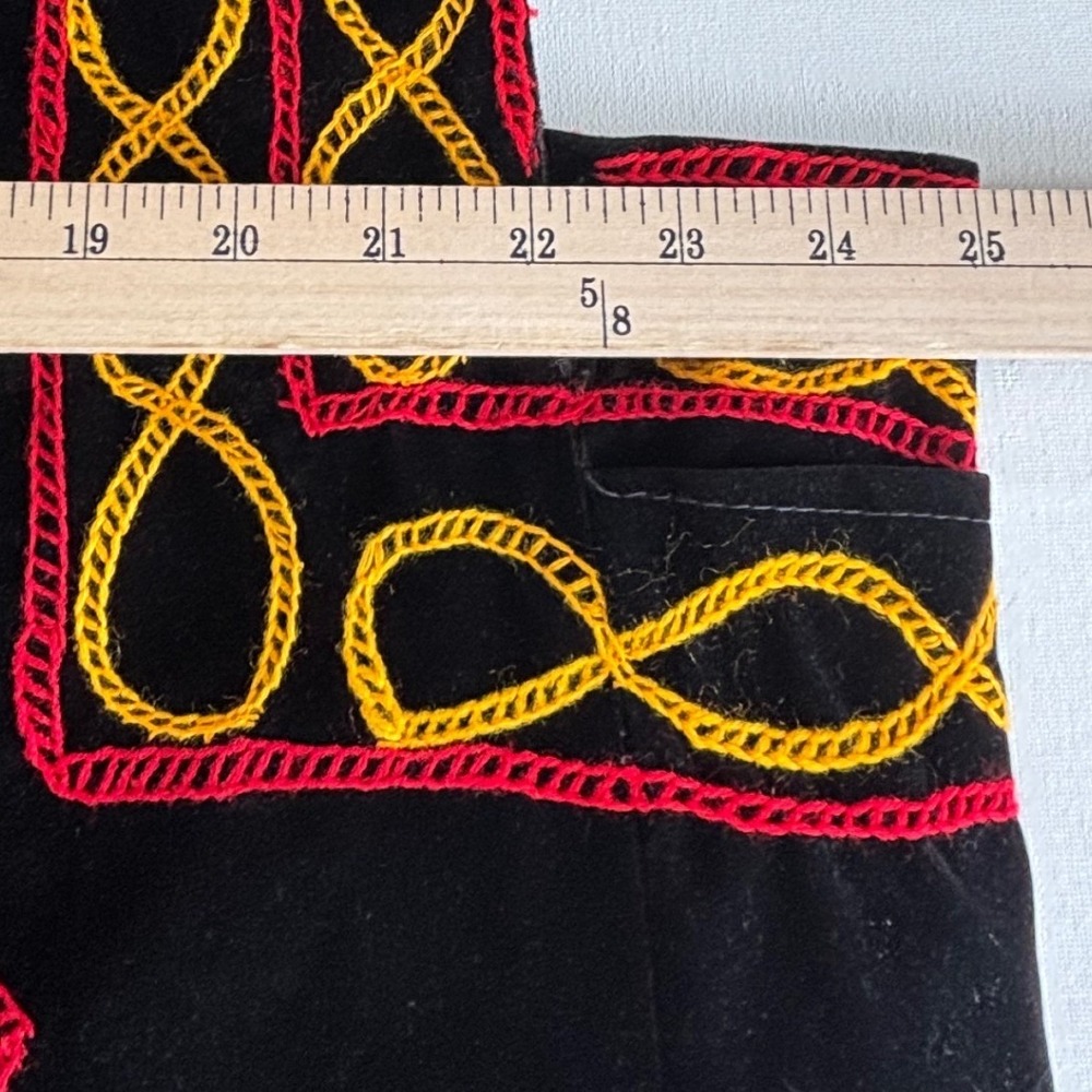 Handmade Toghu Traditional Bamenda Ndop Tunic African Wear Bamenda Festive M/L - Picture 9 of 10